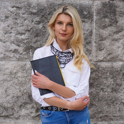 Lewis Essential Medium Flat Vegan Pouch - Eco Travel Pouch